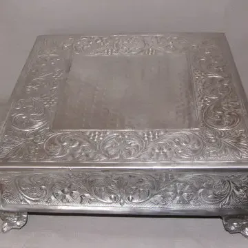 18” Silver Cake Riser Rental | Austin\'s Elite Events